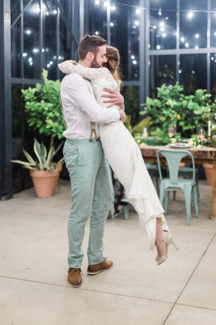 Gold Headpiece Bride Long Hair First Dance Lights Conservatory Italy | Greenery Botanical Wedding Ideas https://lisadigiglio.com/