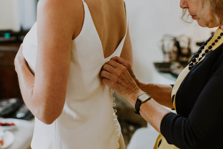 Unconventional Country Cotswolds Barn Wedding http://www.alexandrajane.co.uk/