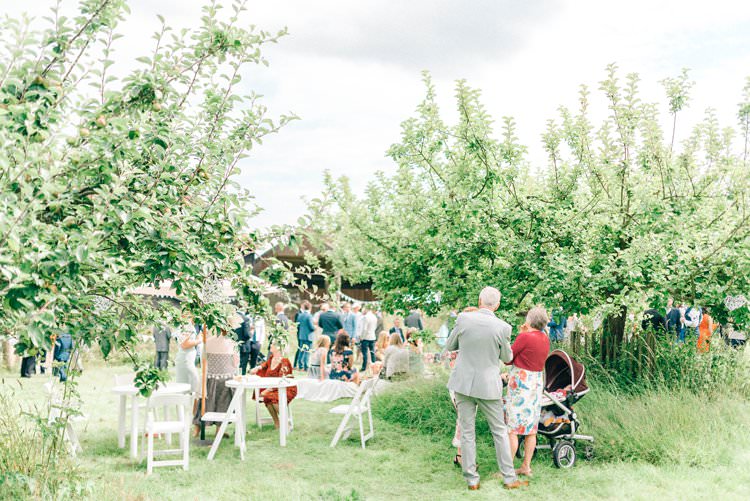 Rustic Summer Country DIY Barn Wedding http://sarahjaneethan.co.uk/
