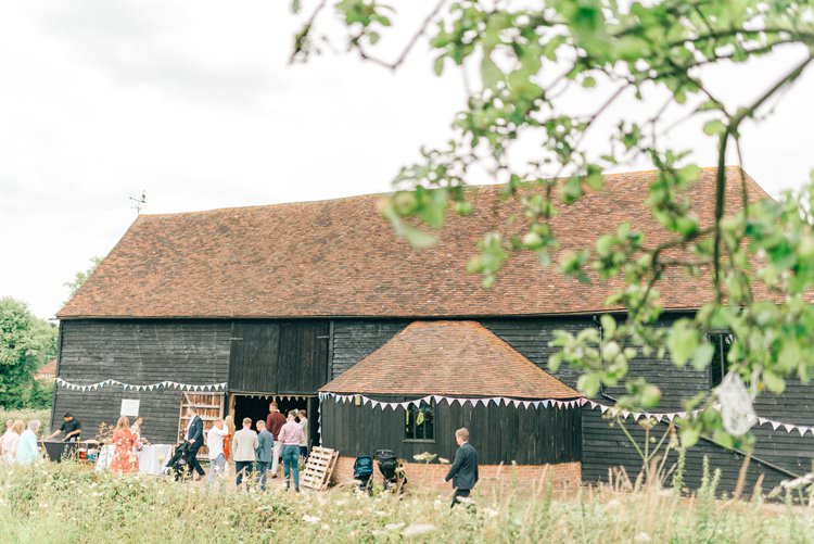 Rustic Summer Country DIY Barn Wedding http://sarahjaneethan.co.uk/