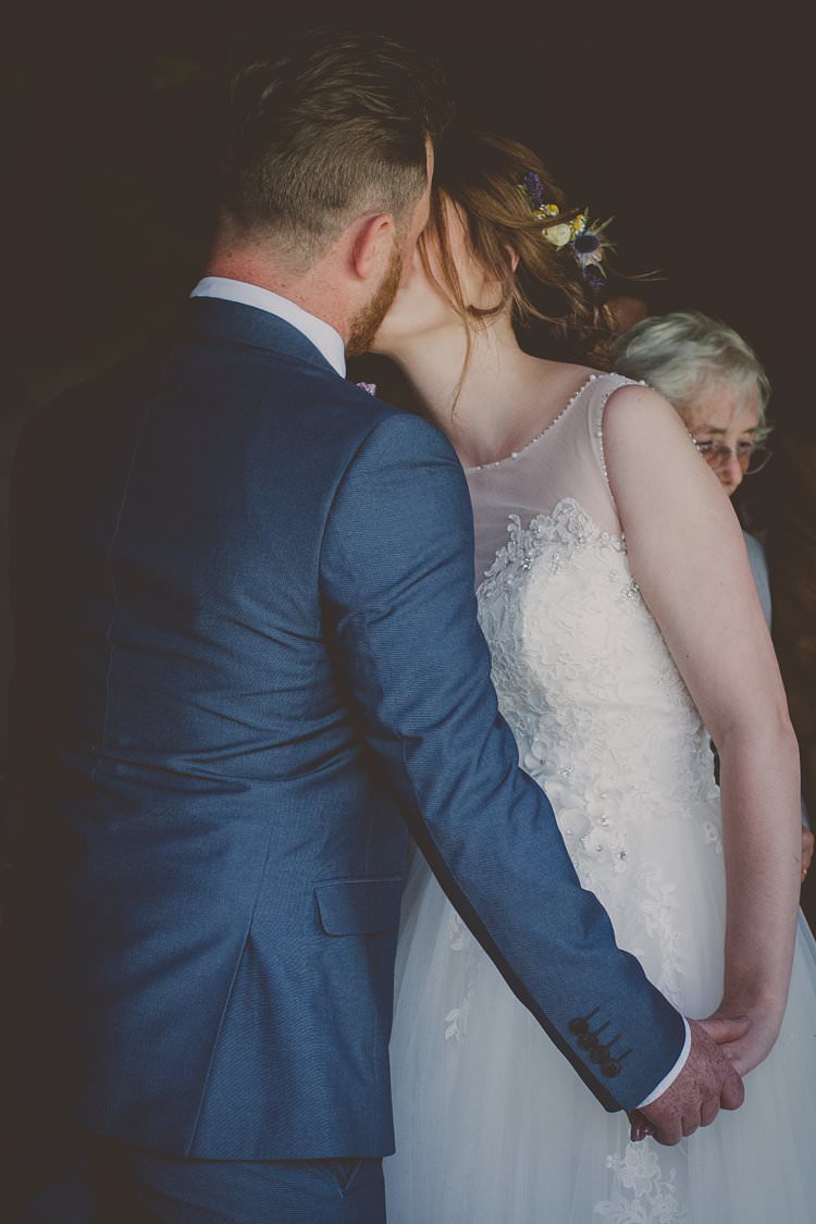 Quirky Afternoon Tea Wedding http://laurarhianphotography.co.uk/