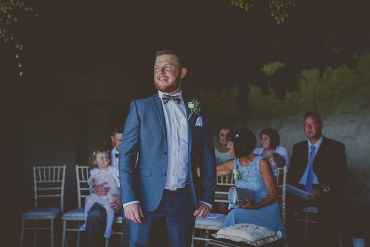 Quirky Afternoon Tea Wedding http://laurarhianphotography.co.uk/