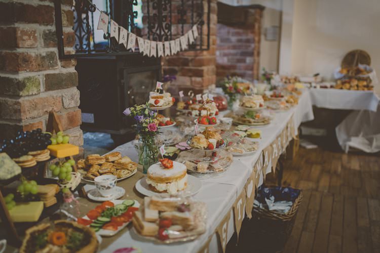 Quirky Afternoon Tea Wedding http://laurarhianphotography.co.uk/