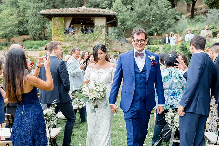 Romantic Scenic Tuscany Destination Wedding http://ilariapetrucci.co.uk/