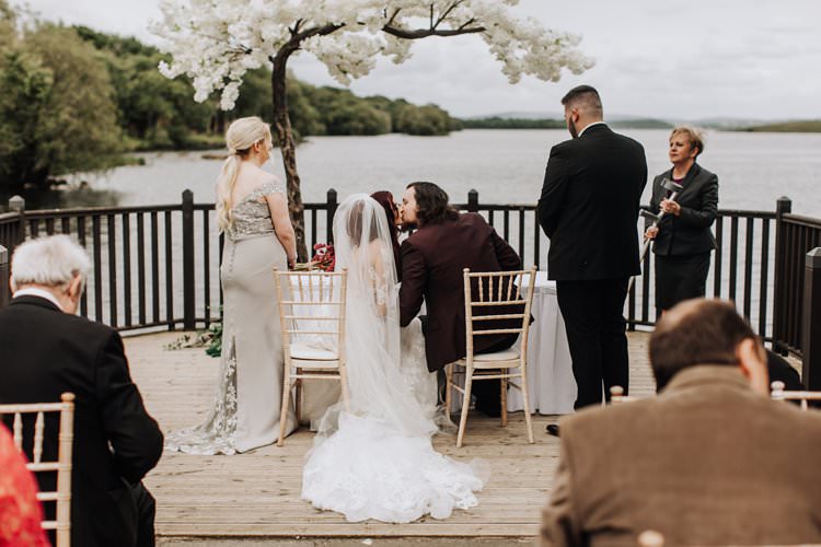 Ethereal Opulent Woodland Inspired Wedding http://jaynelindsay.com/