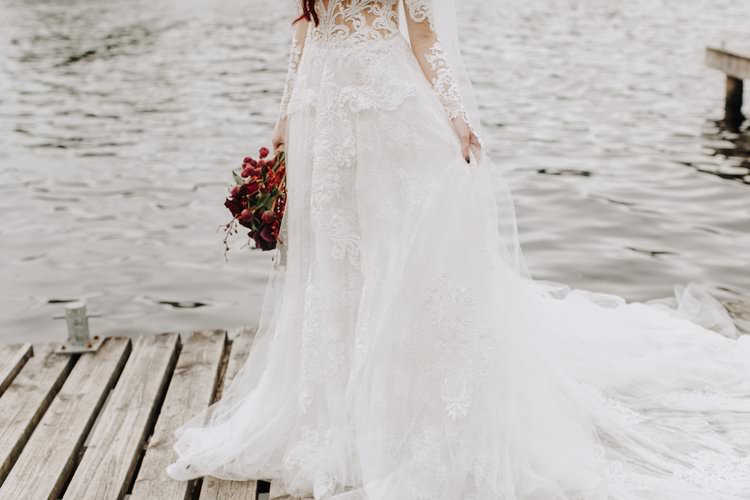 Ethereal Opulent Woodland Inspired Wedding http://jaynelindsay.com/
