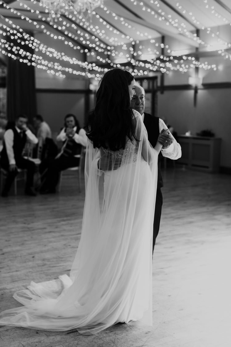 Ethereal Opulent Woodland Inspired Wedding http://jaynelindsay.com/