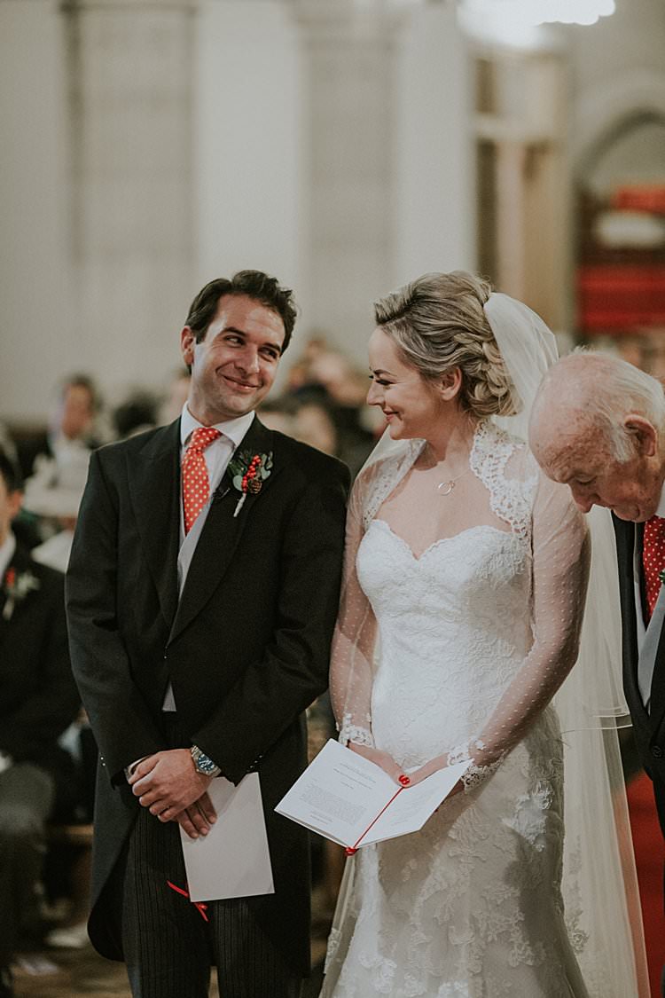 Traditional Christmas Wedding Red Festive https://lolarosephotography.com/