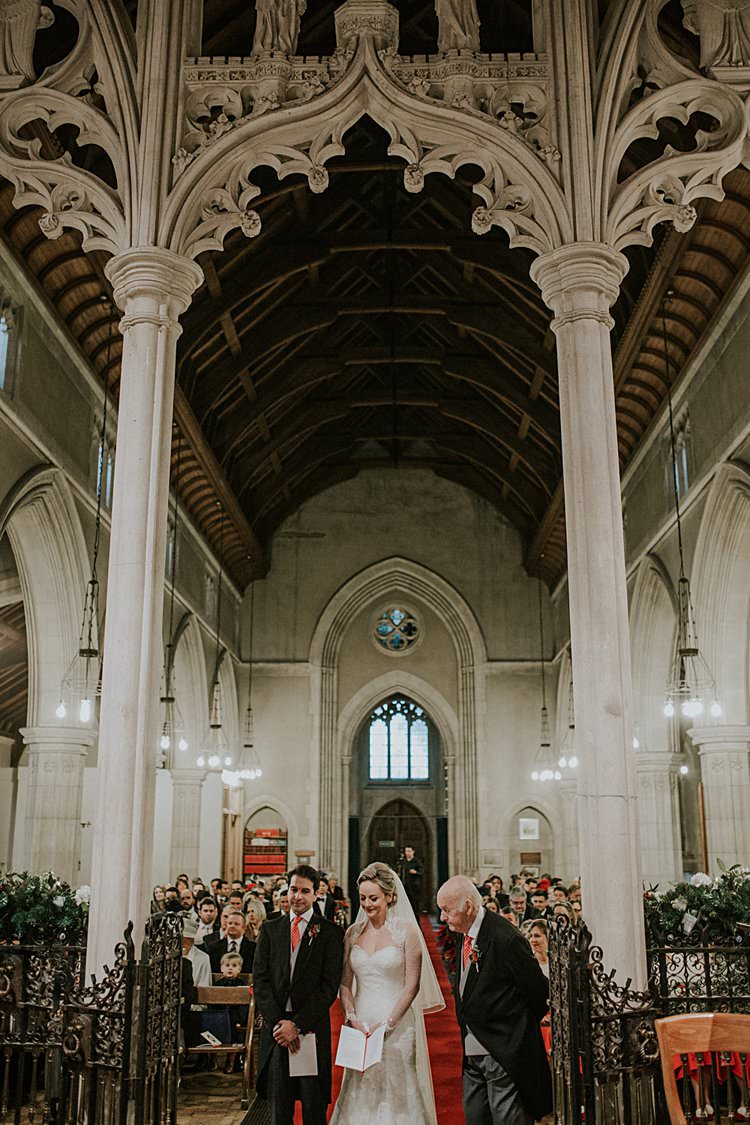 Classy Christmas Wedding Photography at Hawthrone House Kansas City, image size:750x1125