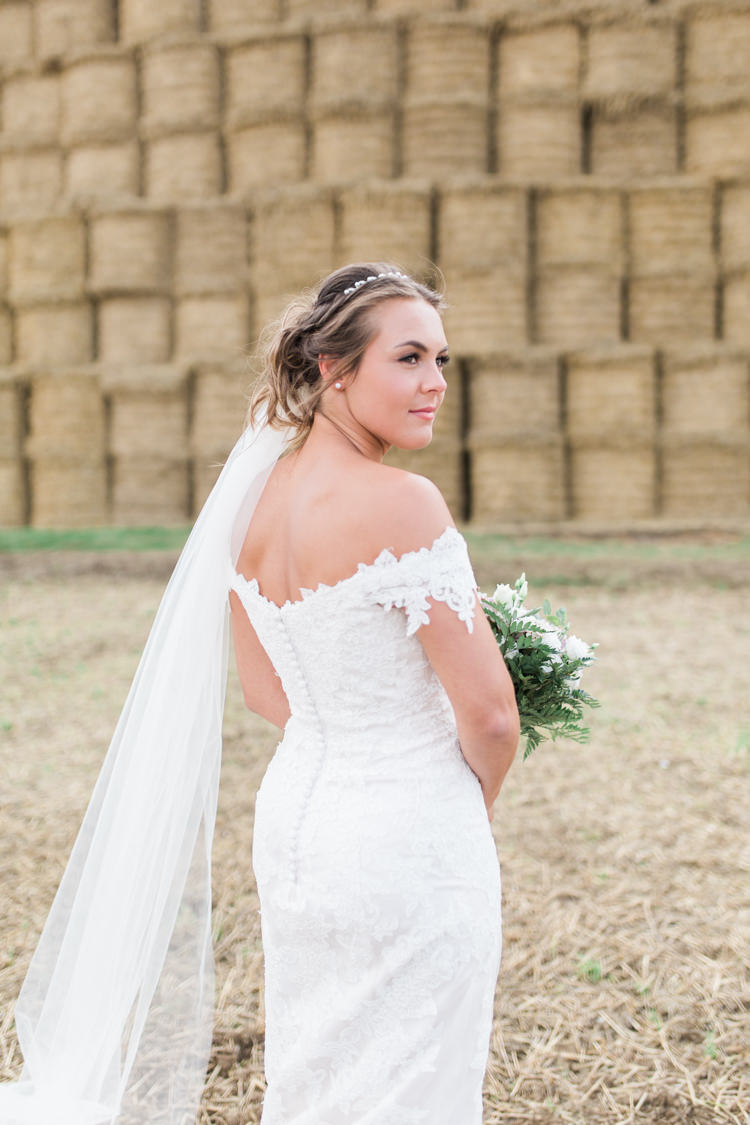 Barn Wedding Venues in Essex | Wedding Advice | Bridebook, image size:750x1125