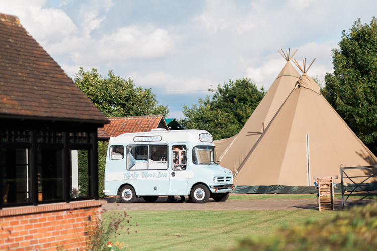 Darling Hand Made Tipi Garden Wedding https://www.gemmagiorgio.com/