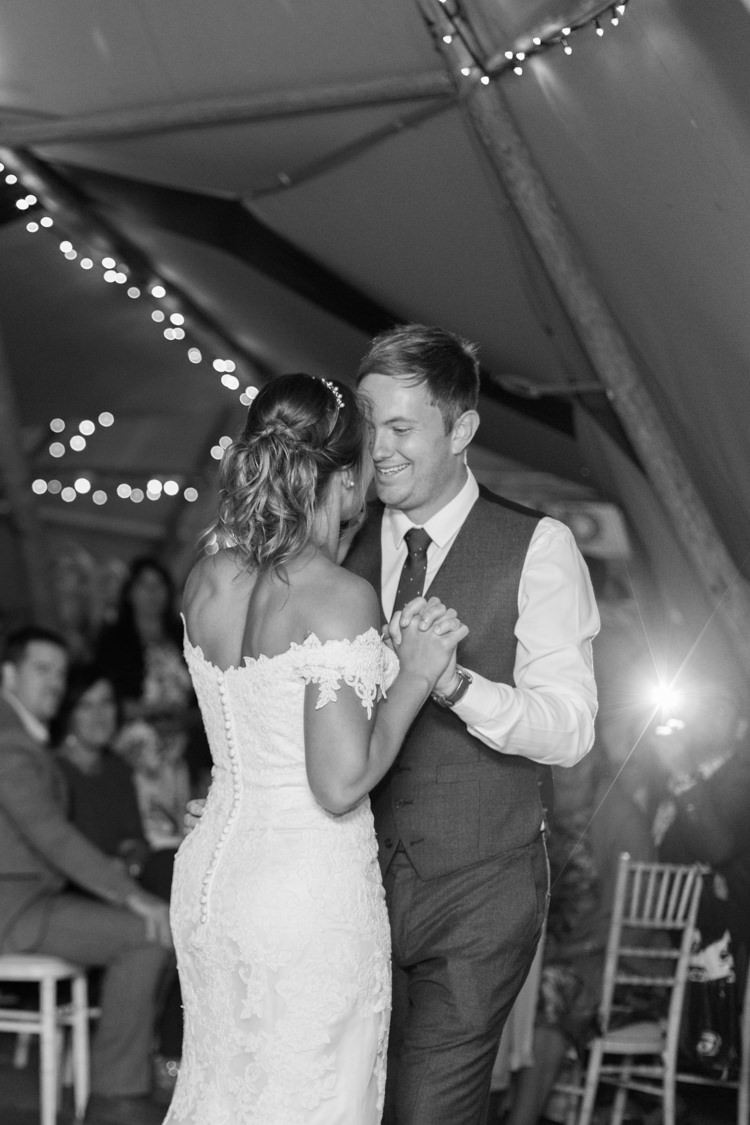 Darling Hand Made Tipi Garden Wedding https://www.gemmagiorgio.com/