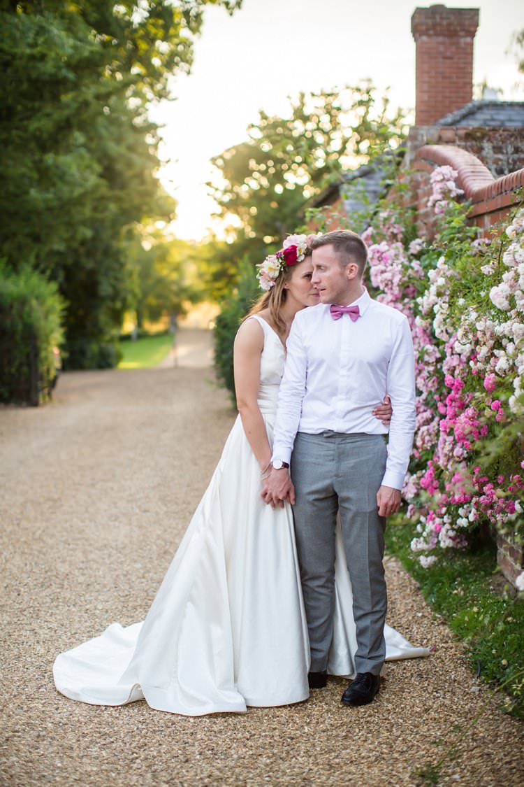 Pretty Floral Pastels Summer Wedding https://www.binkynixon.com/