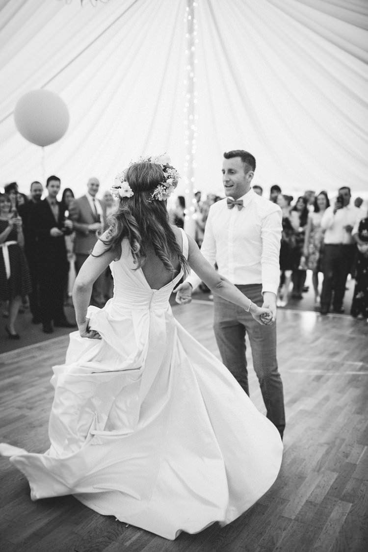 Pretty Floral Pastels Summer Wedding https://www.binkynixon.com/