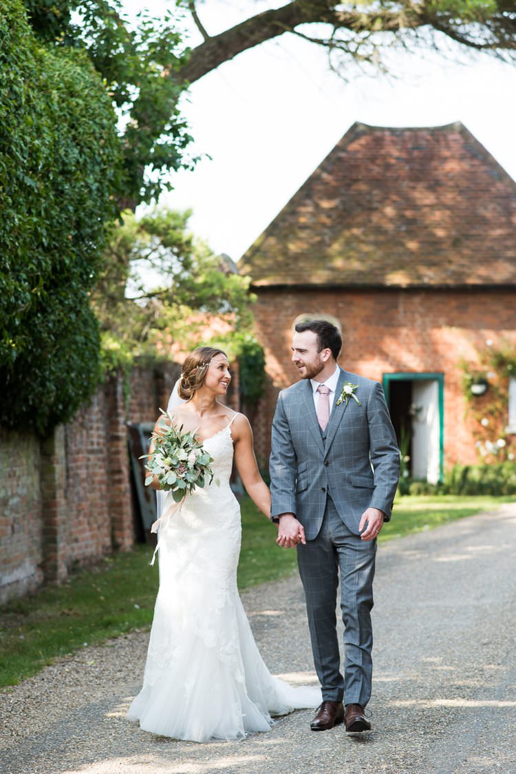 Fiona Kelly Photography UK Wedding Supplier Directory