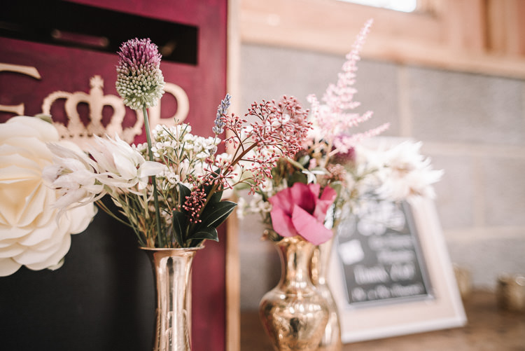 Flowers Decor Luxe Rustic Autumn Berry Wedding http://www.oobaloosphotography.co.uk/