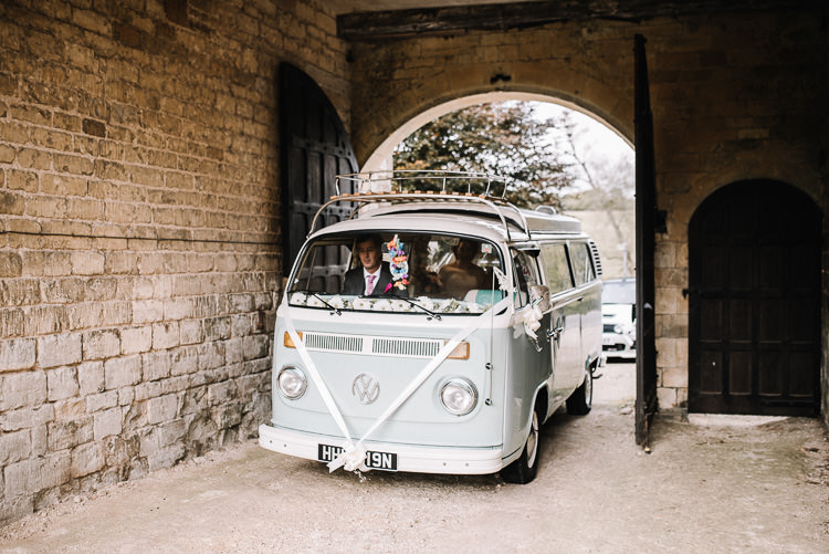 Camper Van Luxe Rustic Autumn Berry Wedding http://www.oobaloosphotography.co.uk/