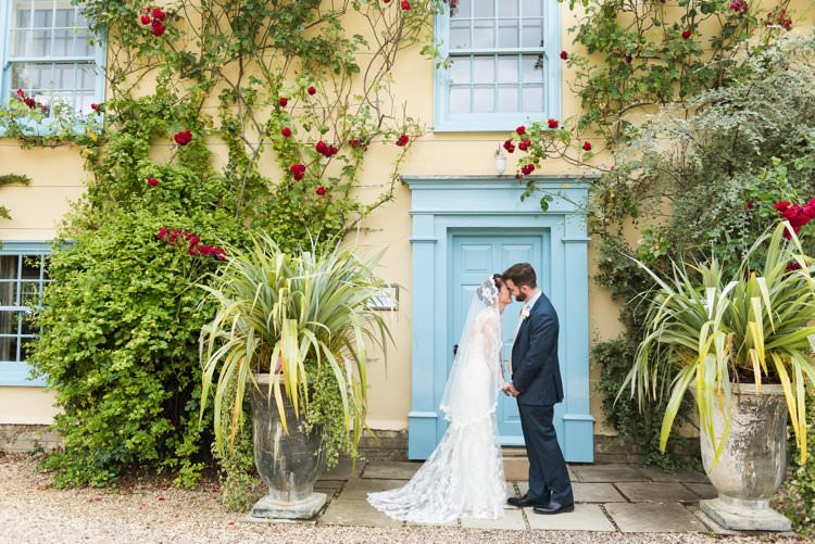 Fiona Kelly Photography UK Wedding Supplier Directory