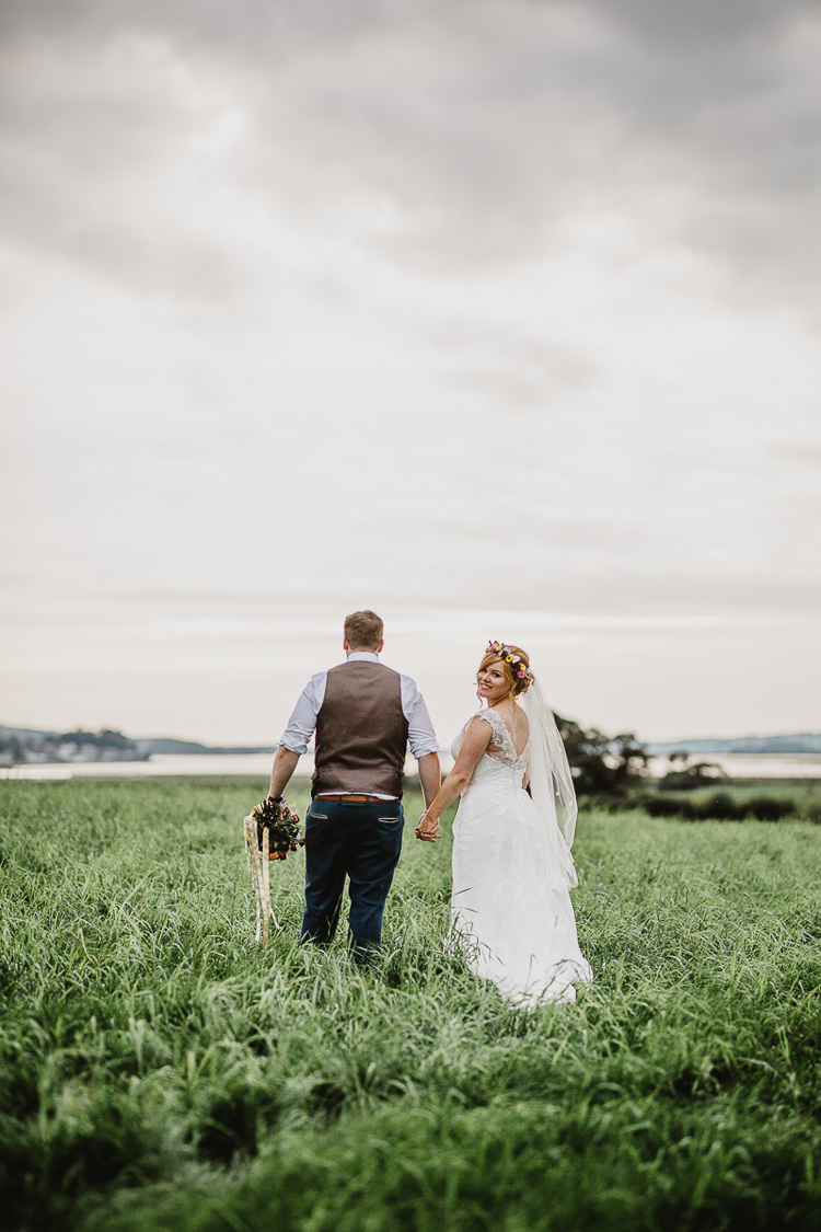 Colourful DIY Floral Luxe Barn Wedding http://www.joemather-photography.co.uk/