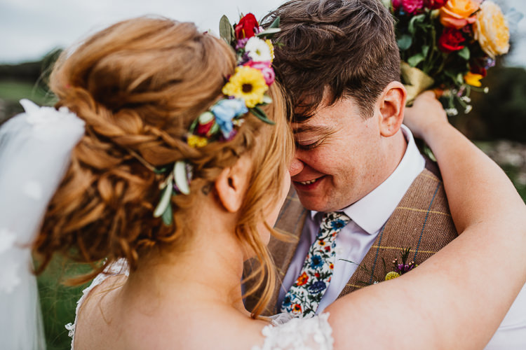 Colourful DIY Floral Luxe Barn Wedding http://www.joemather-photography.co.uk/