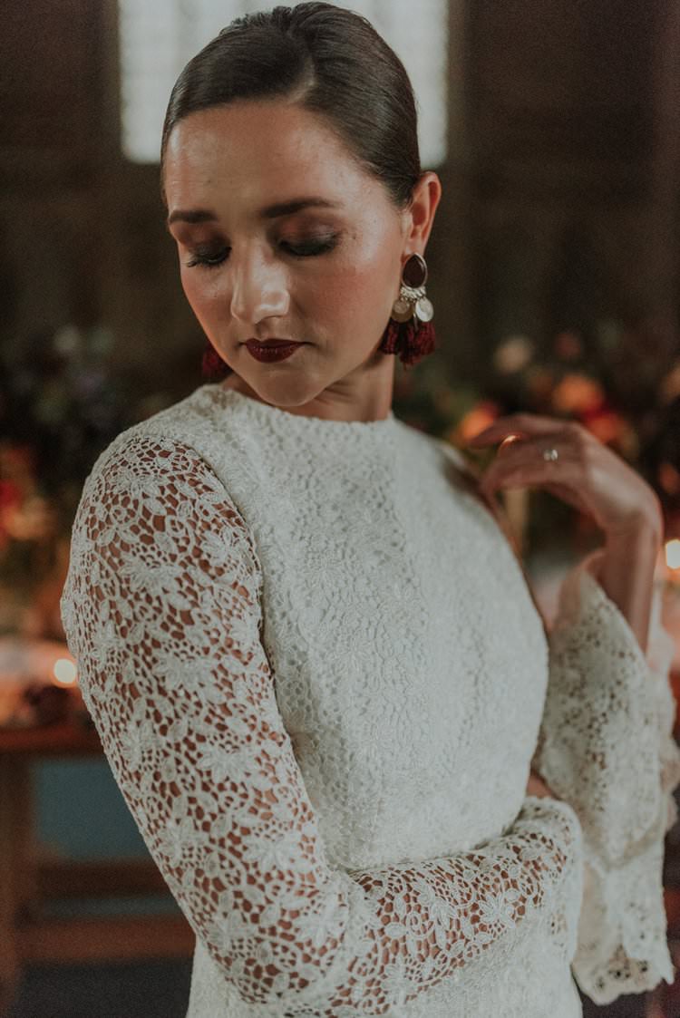 Make Up Bride Bridal Autumn Hygge Wedding Ideas http://meganelle.co.uk/