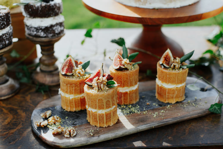 Bohemian Luxe Coastal Wedding Ideas https://www.tarastattonphotography.com/