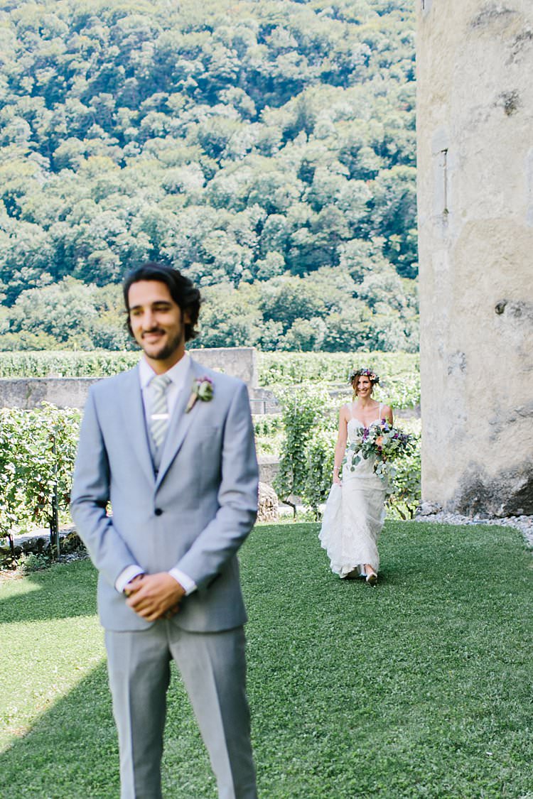Destination Summer Sunny First Look Happy Groom Bride Bouquet | Romantic Castle Switzerland Wedding http://kbalzerphotography.com/