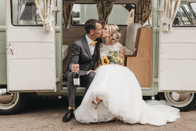 Creative Yellow Grey Barn Wedding http://www.hajley.com/
