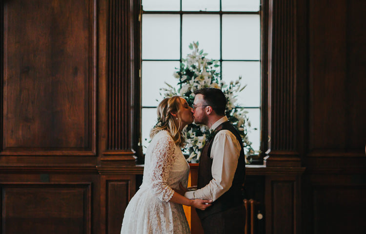 Wedding Civil Ceremony Town Hall Bride Grooms Vows Readings Kiss | Cool Edinburgh City Elopement http://www.arcadiancity.co.uk/