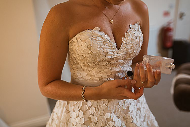 Petal Tulle Cake Bride Bridal Gown Ian Stuart Beautiful Vibrant Dark Red Autumn Wedding http://thespringles.com/