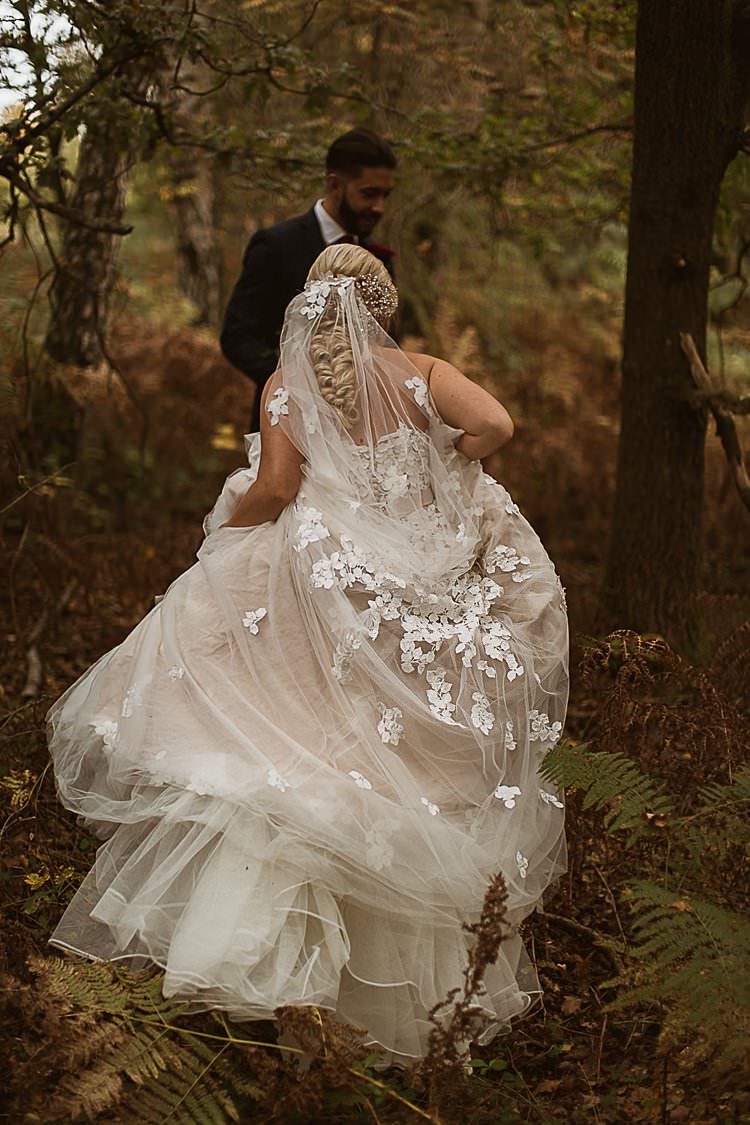 Petal Tulle Cake Bride Bridal Gown Ian Stuart Beautiful Vibrant Dark Red Autumn Wedding http://thespringles.com/