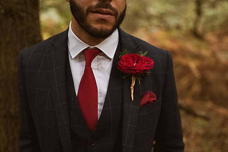 Rose Buttonhole Groom Beautiful Vibrant Dark Red Autumn Wedding http://thespringles.com/