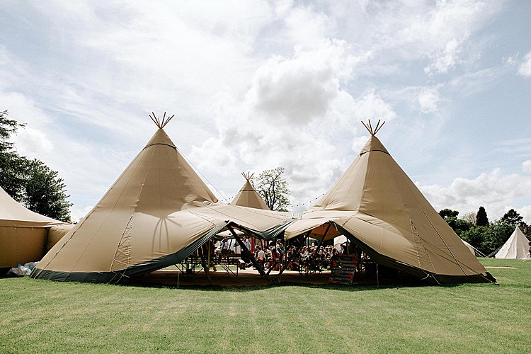 Open Side Tipi Mega Laid Back Festival Party Wedding http://www.jessicawilliams.photography/