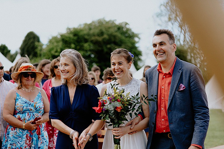 Mega Laid Back Festival Party Wedding http://www.jessicawilliams.photography/