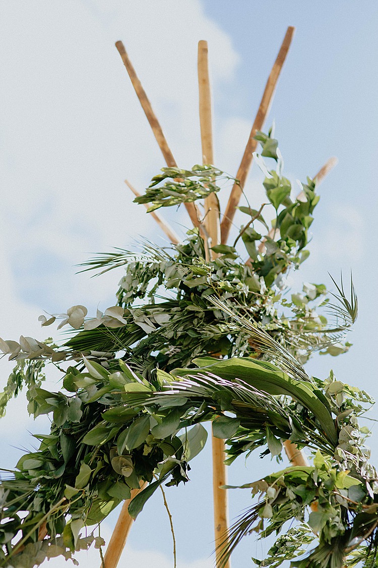 Tipi Greenery Ceremony Backdrop Mega Laid Back Festival Party Wedding http://www.jessicawilliams.photography/