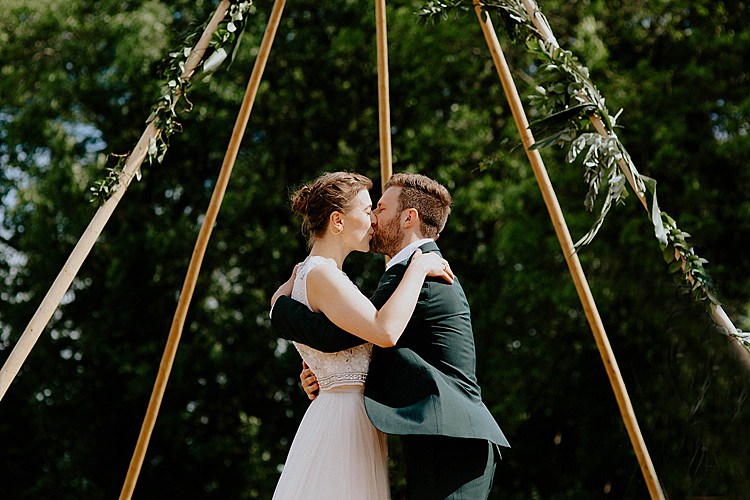 Mega Laid Back Festival Party Wedding http://www.jessicawilliams.photography/