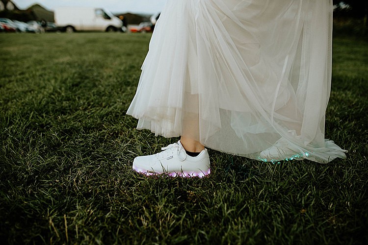 Light Up Trainers Bride Bridal Mega Laid Back Festival Party Wedding http://www.jessicawilliams.photography/