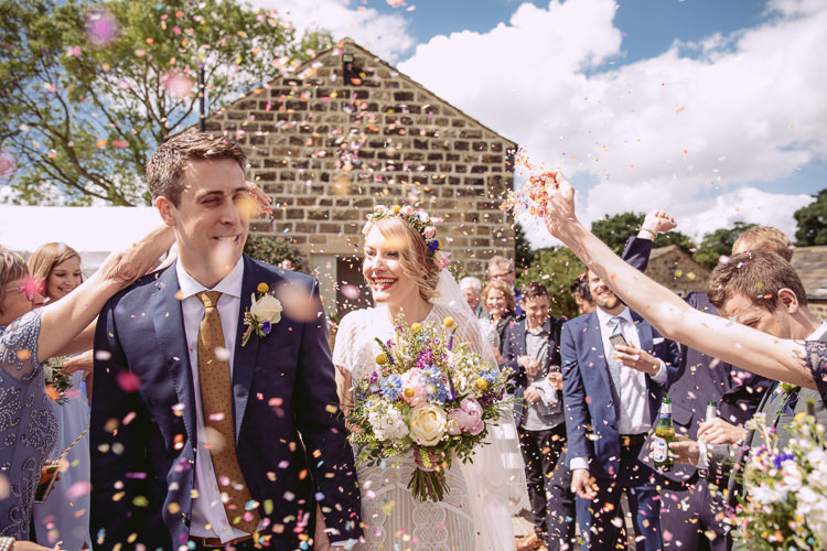 Confetti Throw Gorgeous Gold Navy Wow Factor Wedding http://hayleybaxterphotography.com/