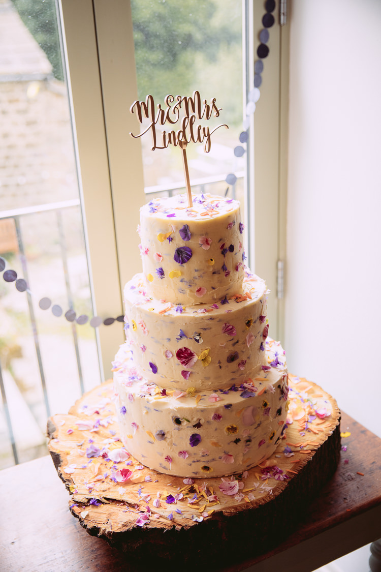 Edible Petal Cake Log Stand Topper Gorgeous Gold Navy Wow Factor Wedding http://hayleybaxterphotography.com/