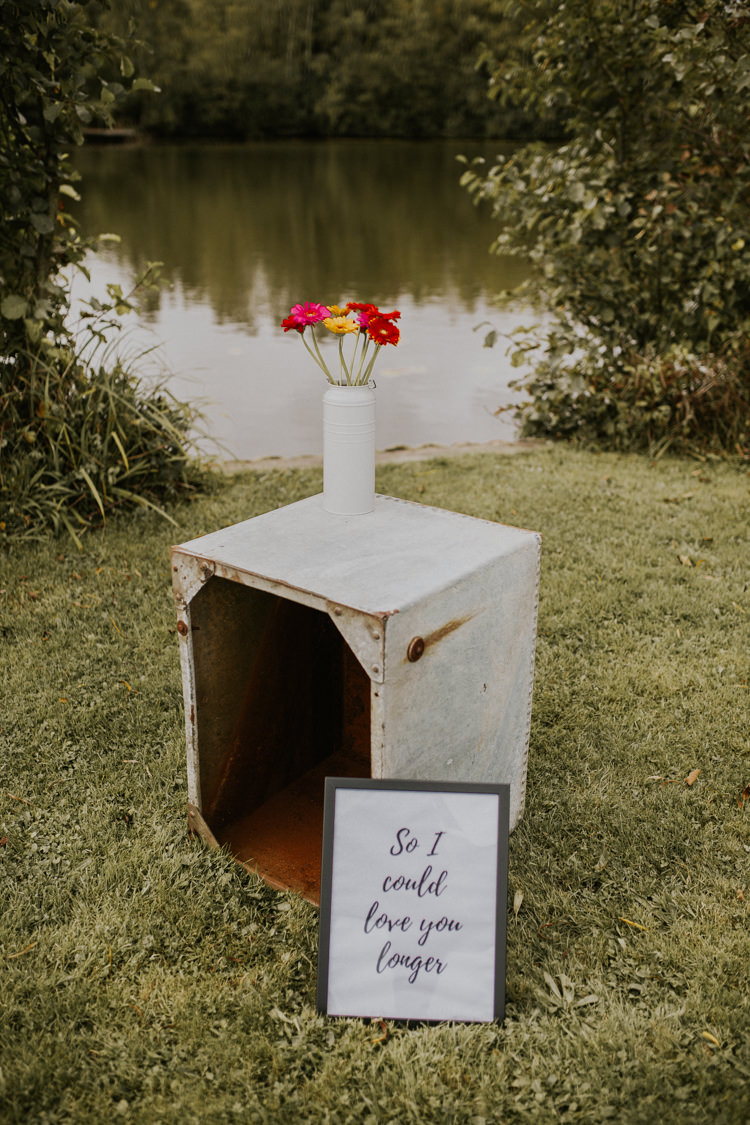 Rustic Country Fun Autumn Farm Wedding http://natalyjphotography.com/