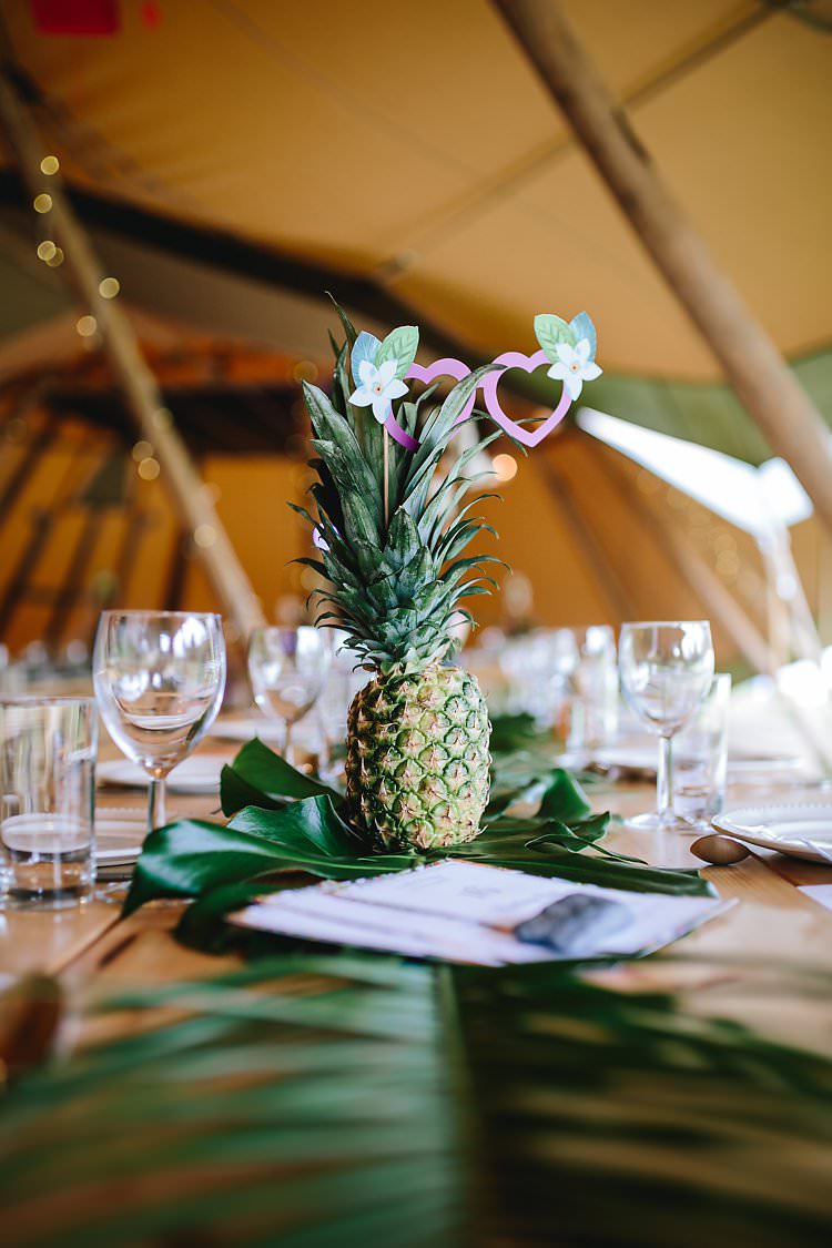 Pineapple Palm Leaves Tables Decor Tropical Countryside Tipi Wedding https://parkershots.com/