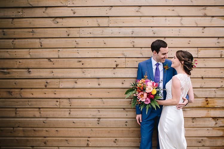 Tropical Countryside Tipi Wedding https://parkershots.com/