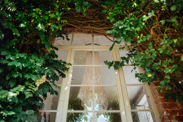 Outdoor Summer Rustic Barn Wedding https://www.chebirchhayesphotography.com/