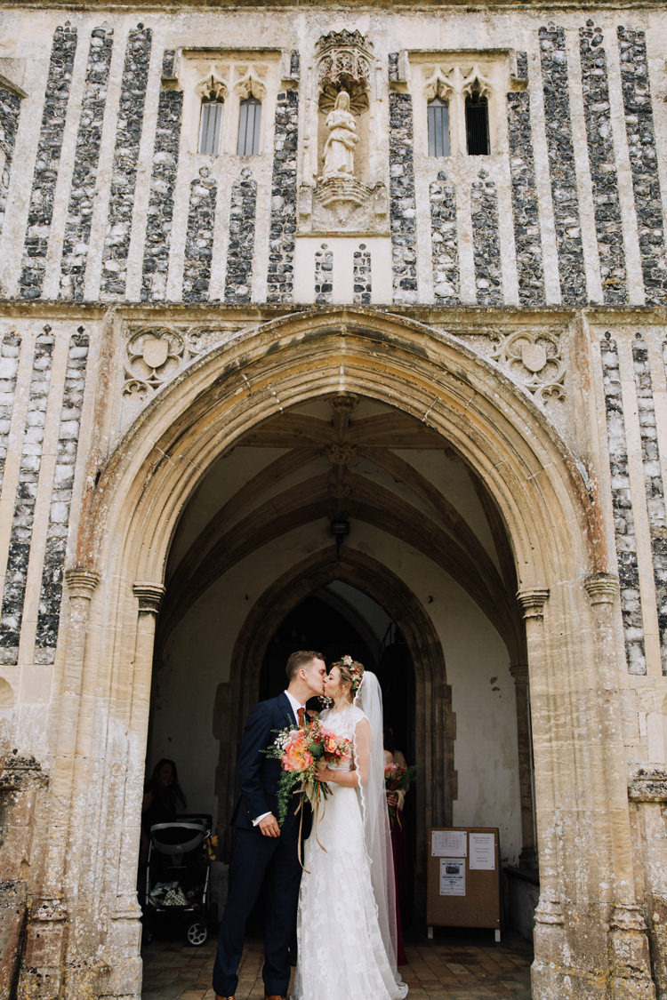 Orange Country Barn Wedding http://www.meganduffield.com/
