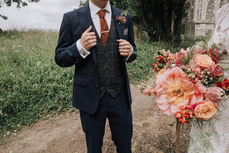 Groom Suit Knitted Tie Check Waistcoat Orange Country Barn Wedding http://www.meganduffield.com/