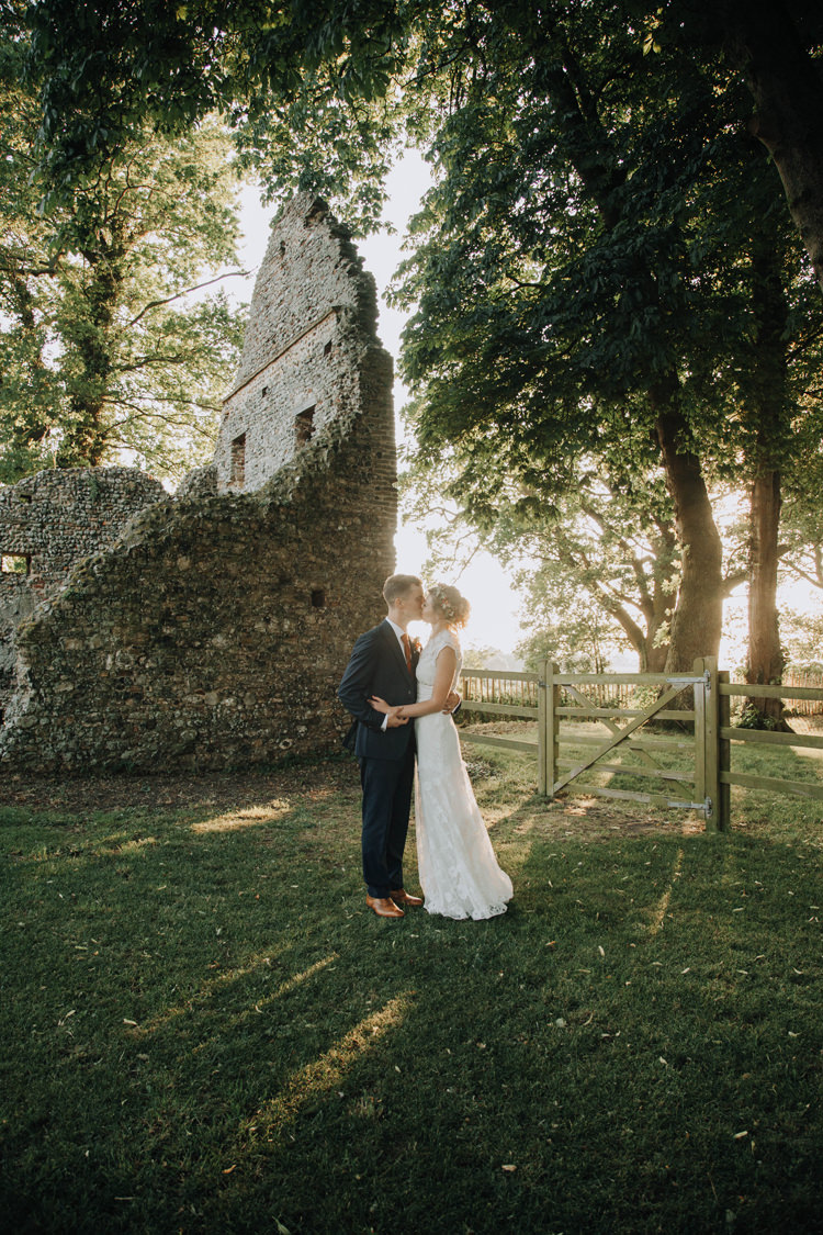 Orange Country Barn Wedding http://www.meganduffield.com/