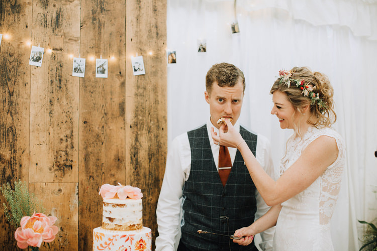 Orange Country Barn Wedding http://www.meganduffield.com/