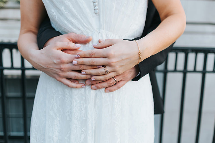 Modern Artistic Colour Pop City Wedding http://missgen.com/