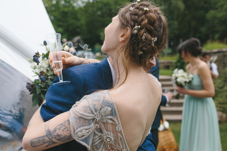 Happy DIY Woodland Wedding http://www.elliegracephotography.co.uk/