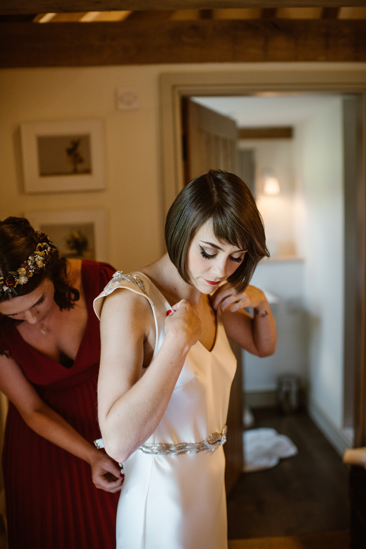 Make Up Bride Bridal Eyeliner Vegan Handfasting Summer Garden Party Wedding https://www.elliegillard.co.uk/